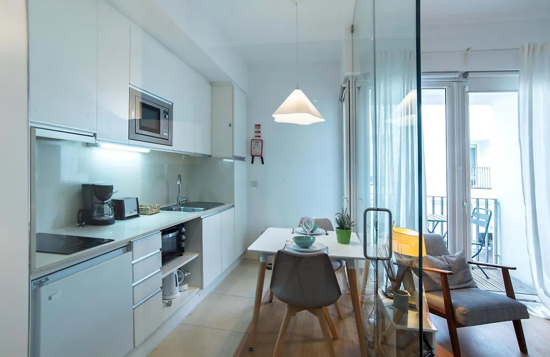 Santa Catarina Apartment - No centro da cidade com garagem, perto do TimeOut Market-1